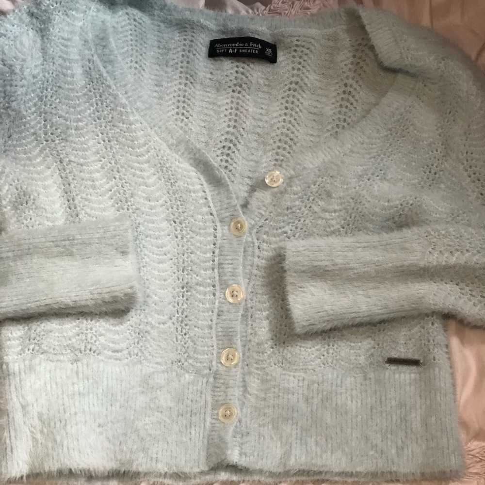 Abercrombie & Fitch SOFT A&F SWEATER. size XS. light blue, button up. Very soft